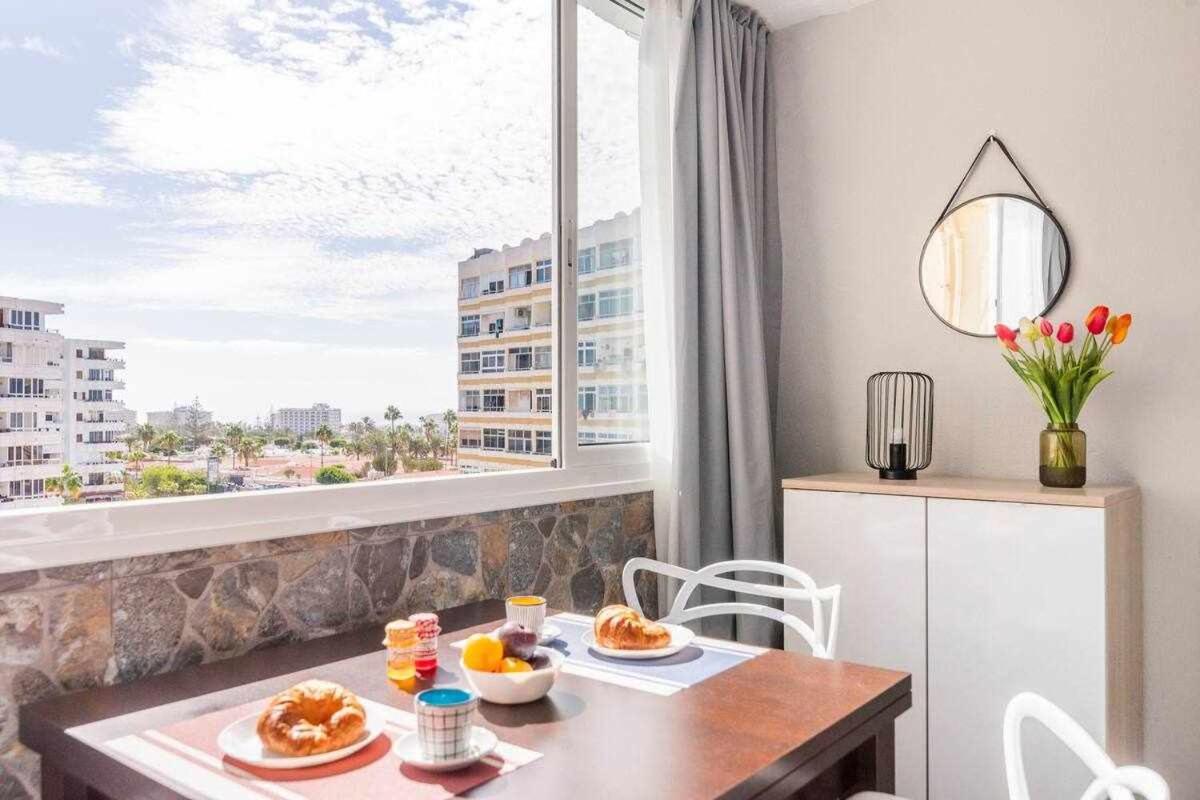 Con Piscina Y Aire Acondicionado Apartamento