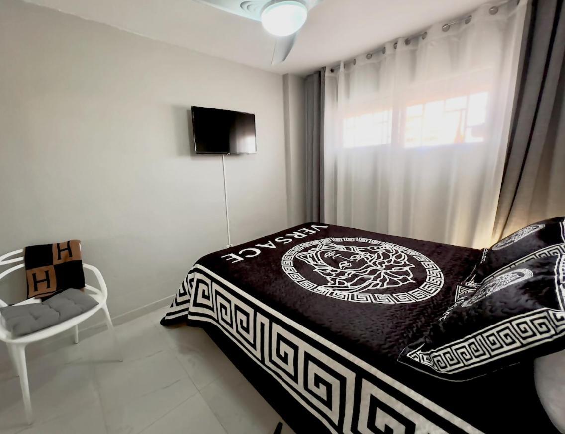 Apartamento Con Piscina Y Aire Acondicionado Playa del Inglés