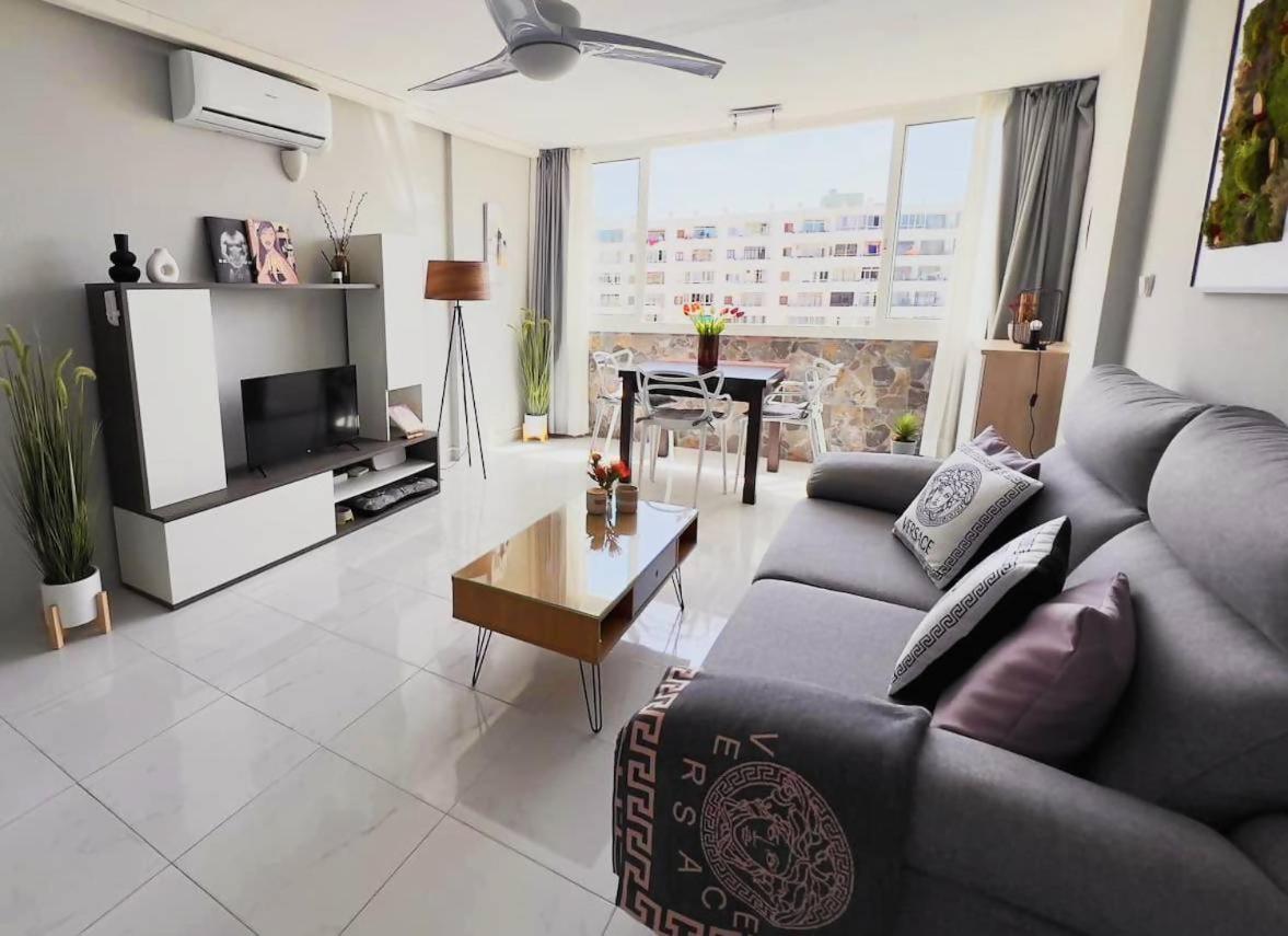 Con Piscina Y Aire Acondicionado Apartamento Playa del Inglés